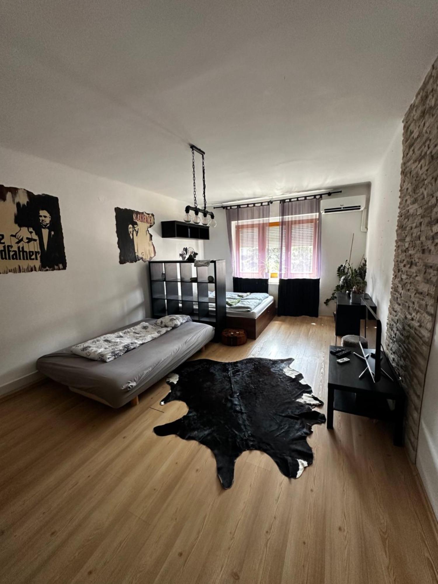 City Center Apartman Gyor Exterior photo