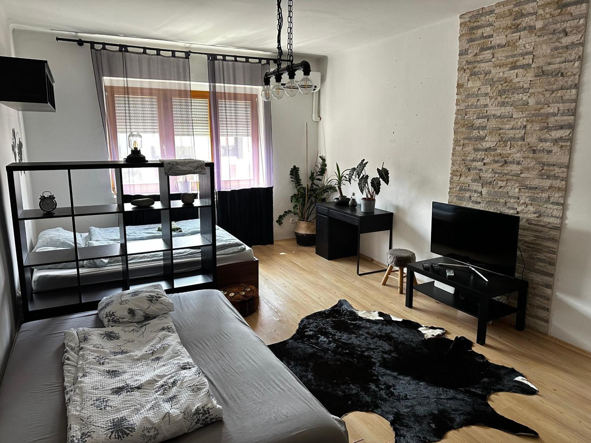 City Center Apartman Gyor Exterior photo